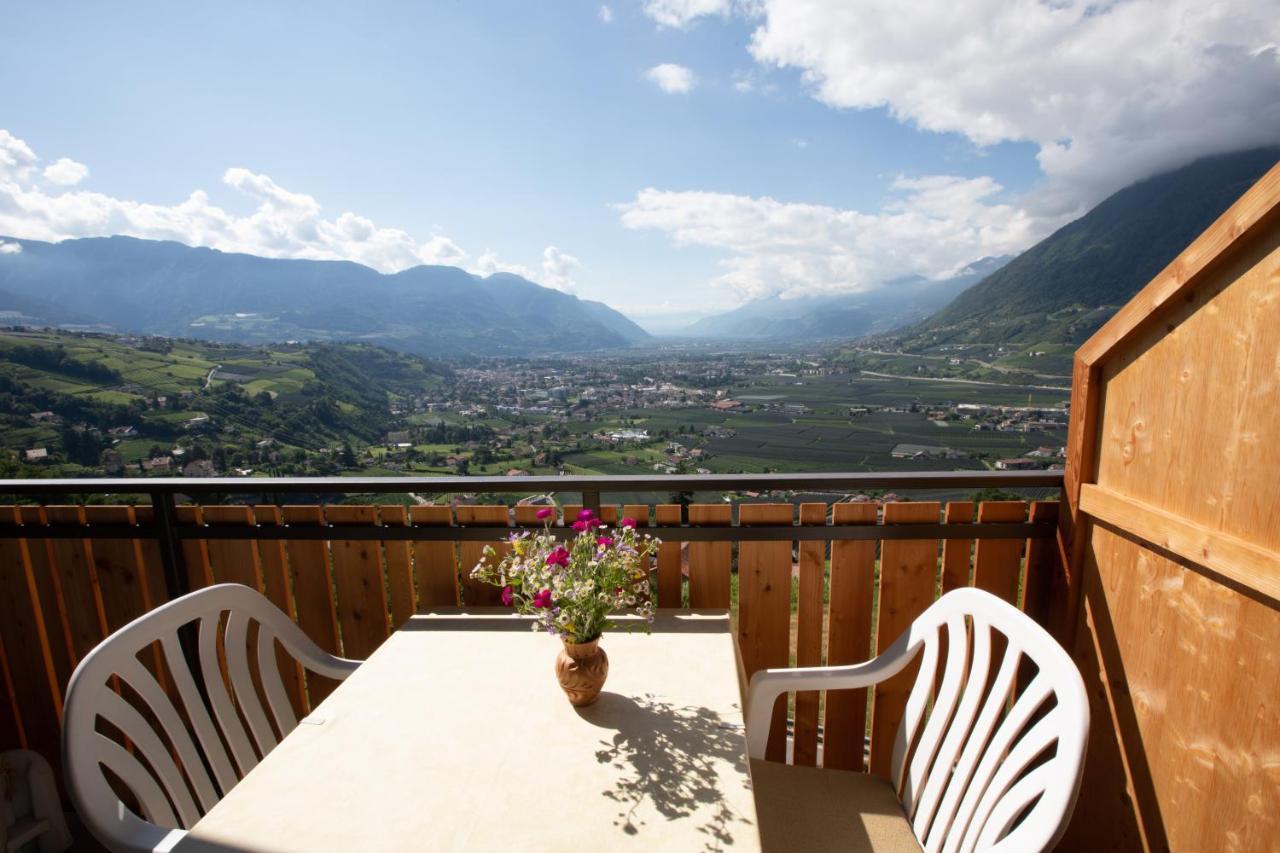 Appartements Martinsheim Dorf Tirol Exterior foto